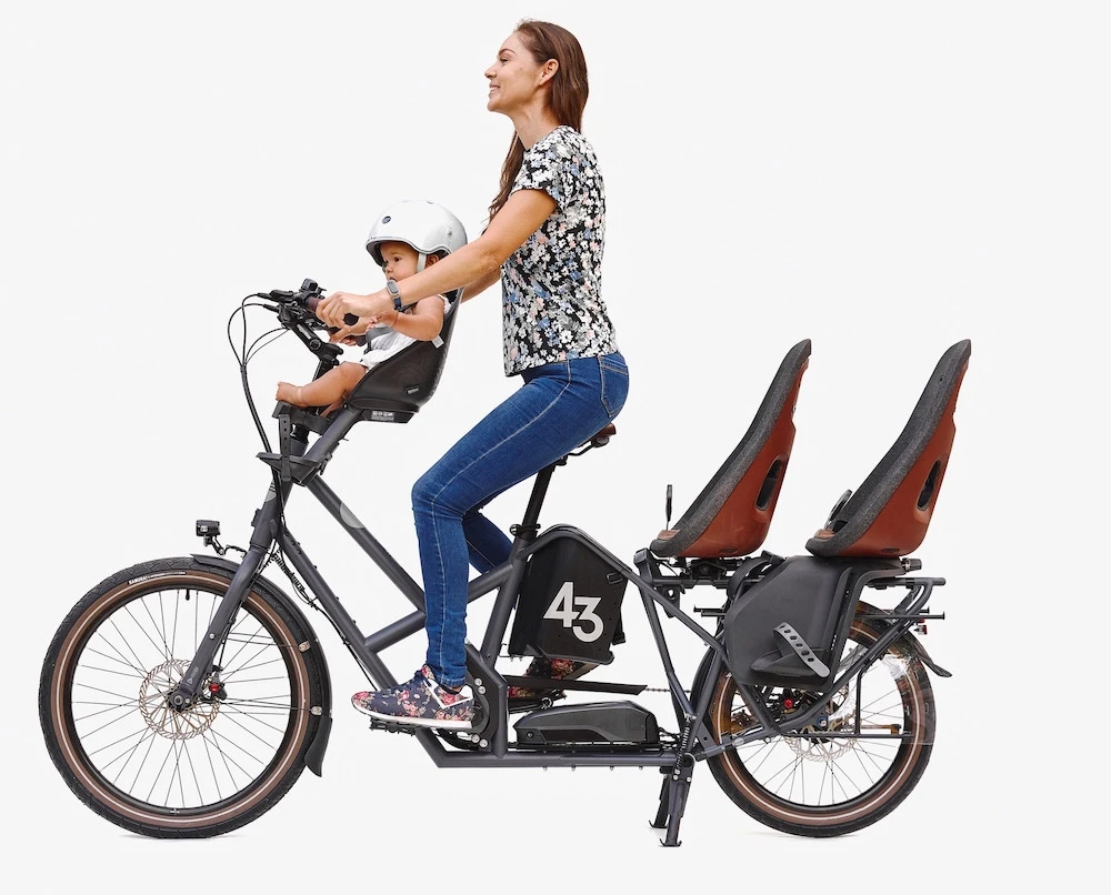 uban-iki-front-seat-1